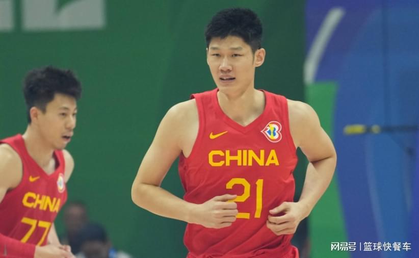 鲸鱼直播足球-男篮世预赛后他拒绝休息!胡金秋让主教练急了:强行勒令他休息
